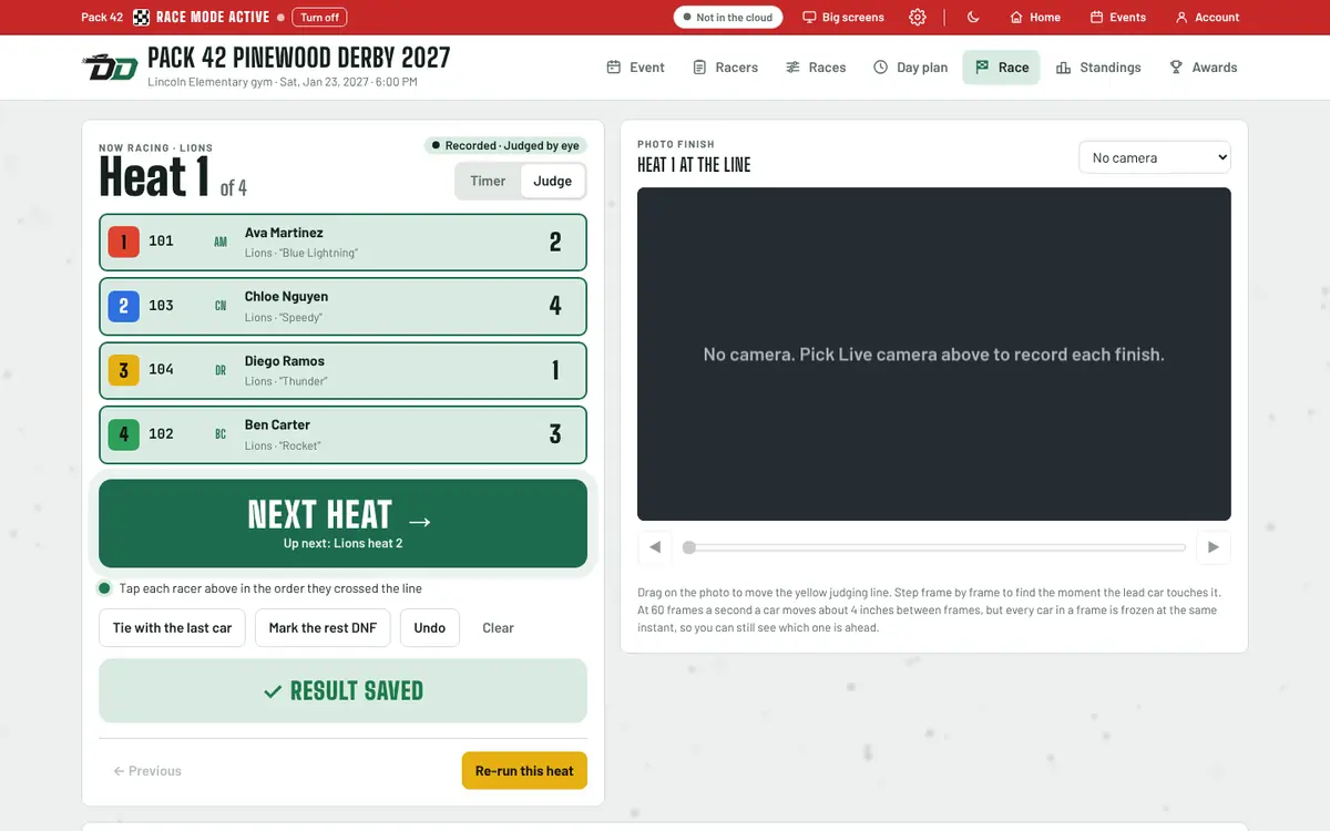 Heat 1 with all four places saved and a large Next heat button showing who is up next.